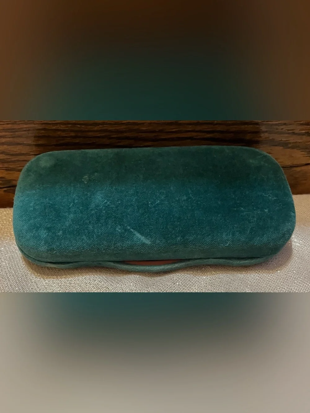 Gucci Velvet Glasses Case + Gucci Cream Reusable Small Cotton Tote Bag Bundle